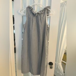 🎉🎉HP2/15🎉🎉Banana Republic Seersucker lined dress with pockets EUC